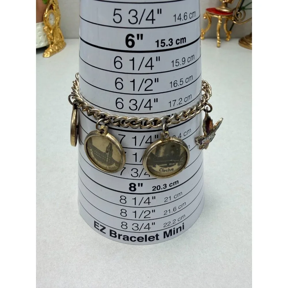 Antique Canadian Charm Bracelet Quebec Souvenir Silver Tone - Picture 6 of 9